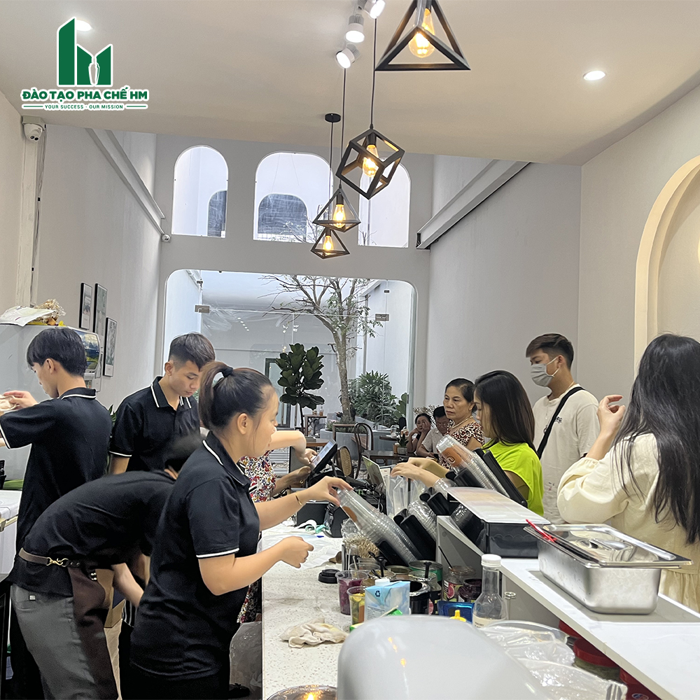 Dịch vụ thiết kế và setup quán cà phê của HM