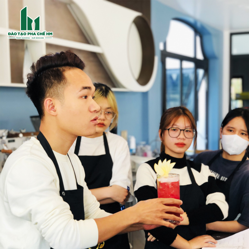 Học pha chế cafe có khó không?